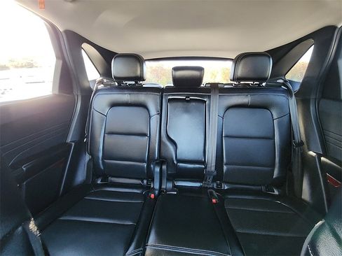 Used 2022 Ford Escape SEL image 25