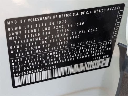 Used 2024 Volkswagen Taos SE image 36