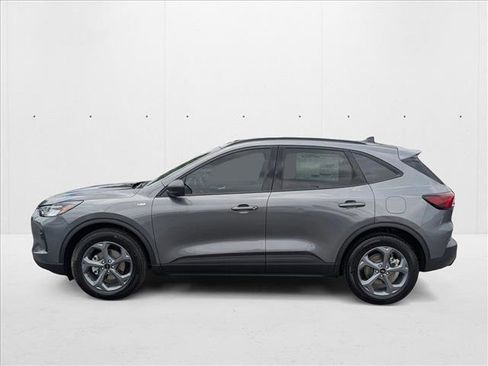 New 2025 Ford Escape ST-Line w/ Equipment Group 301A image 5
