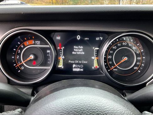 Used 2021 Jeep Wrangler Unlimited Sport image 8