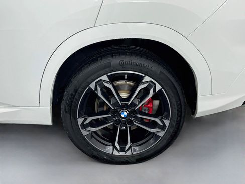 Used 2026 BMW X2 xDrive28i w/ Technology Package AWD/4WD image 32