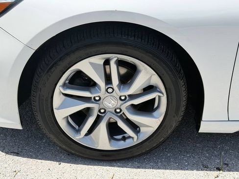 Used 2020 Honda Accord LX image 11