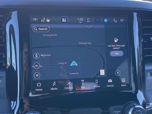 Used 2024 RAM 1500 Laramie image 28