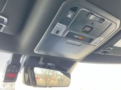 Certified 2026 Toyota Tundra Limited w/ Power Package image 25