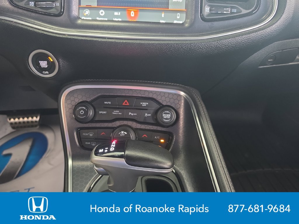 Used 2018 Dodge Challenger R/T Scat Pack w/ Dynamics Package RWD image 15