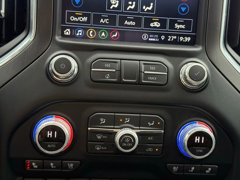 Used 2021 GMC Sierra 1500 AT4 w/ AT4 Premium Package image 20