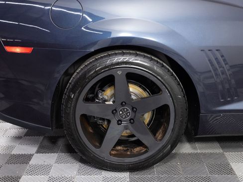 Used 2014 Chevrolet Camaro LT image 35