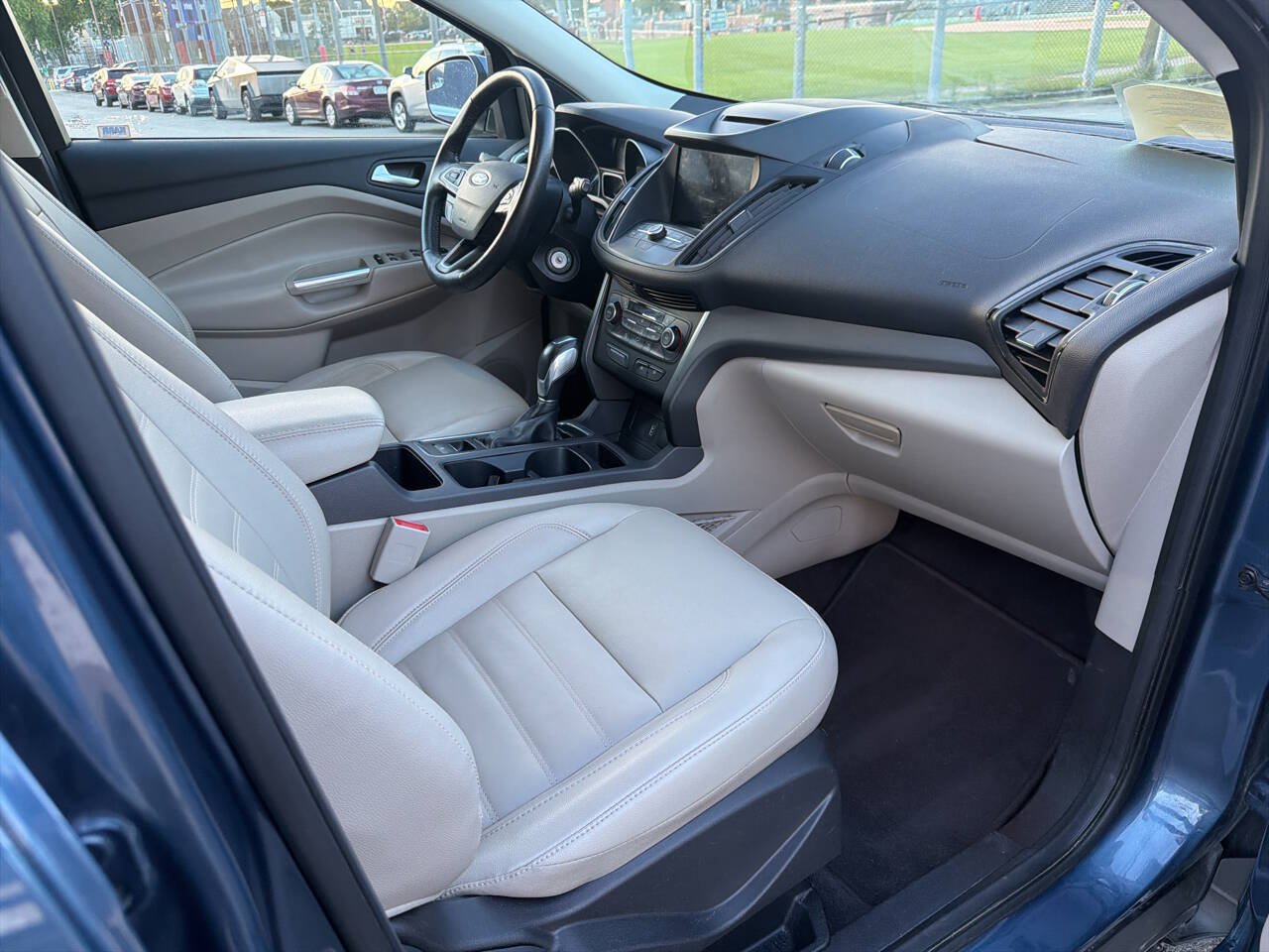 Used 2018 Ford Escape SEL FWD image 11