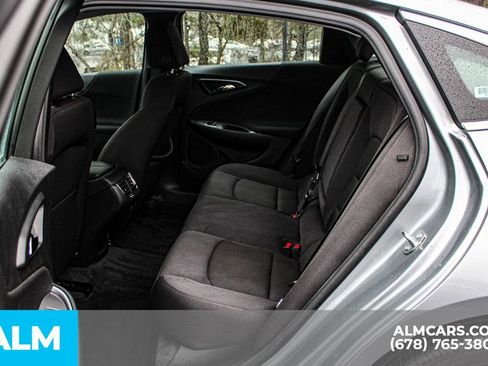 Used 2024 Chevrolet Malibu LT image 18