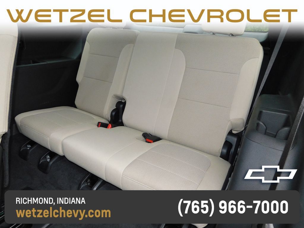 Certified 2023 Chevrolet Traverse LS FWD image 30