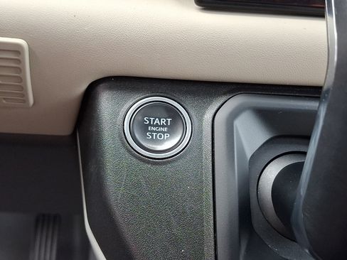 Used 2022 Land Rover Defender 110 X-Dynamic HSE AWD/4WD image 26