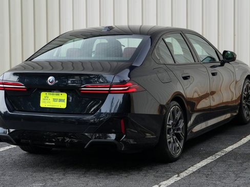 Used 2025 BMW i5 xDrive40 w/ M Sport Package AWD/4WD image 57