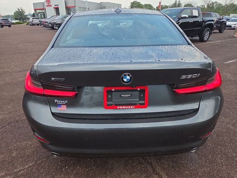 Used 2020 BMW 330i xDrive Sedan w/ Premium Package AWD/4WD image 4