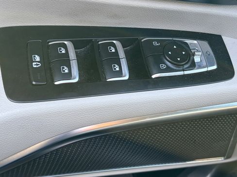 Used 2021 Kia Telluride SX w/ Towing Package FWD image 8