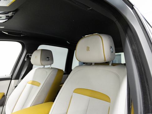 New 2026 Rolls-Royce Cullinan image 47
