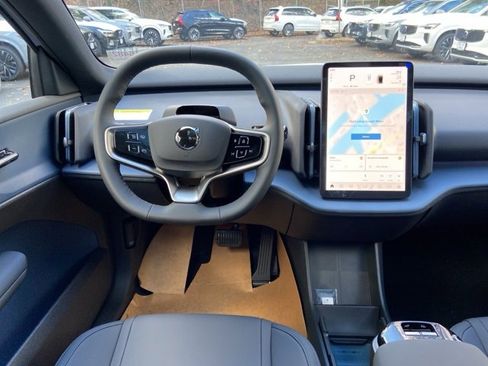 New 2025 Volvo EX30 Ultra w/ Climate Package image 12