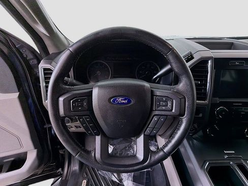 Used 2016 Ford F150 XLT w/ Equipment Group 302A Luxury image 28