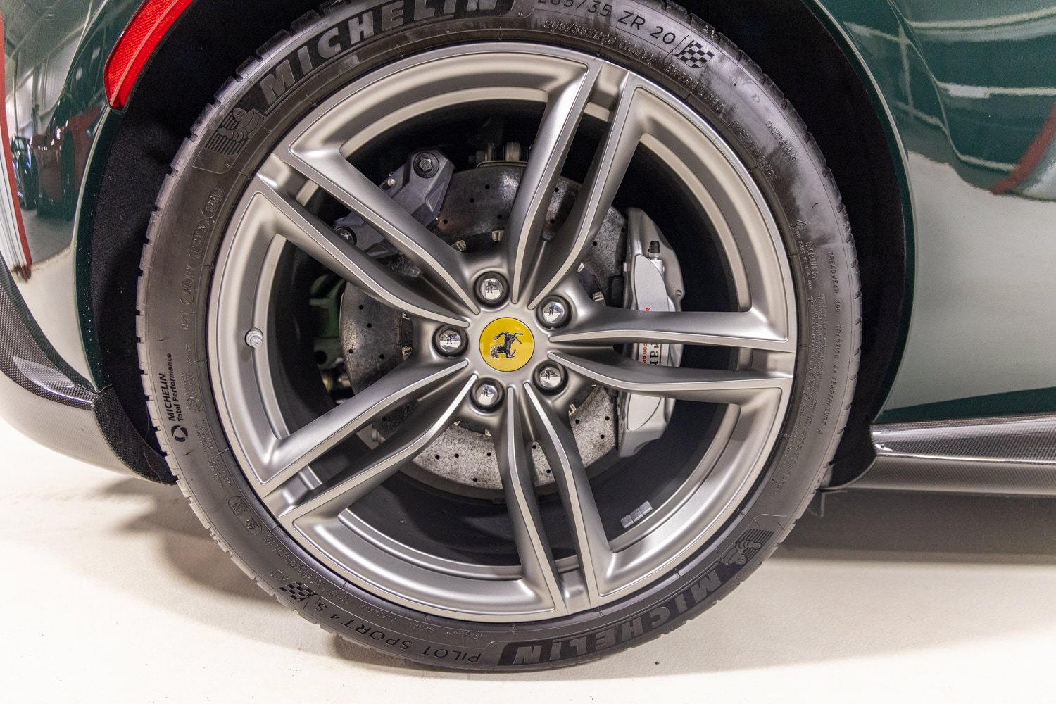 Used 2021 Ferrari Roma RWD image 14