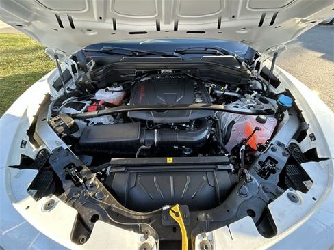 New 2025 Alfa Romeo Stelvio Sprint image 10