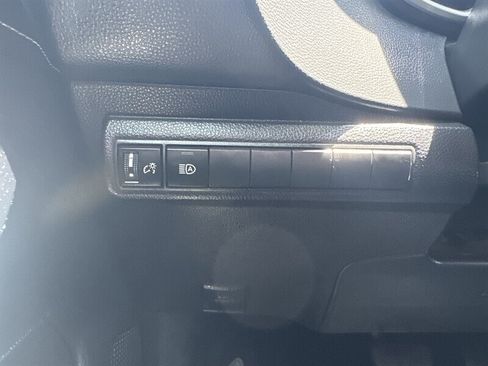 Used 2023 Toyota Corolla XSE FWD image 17