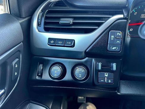 Used 2019 Chevrolet Tahoe Premier image 21