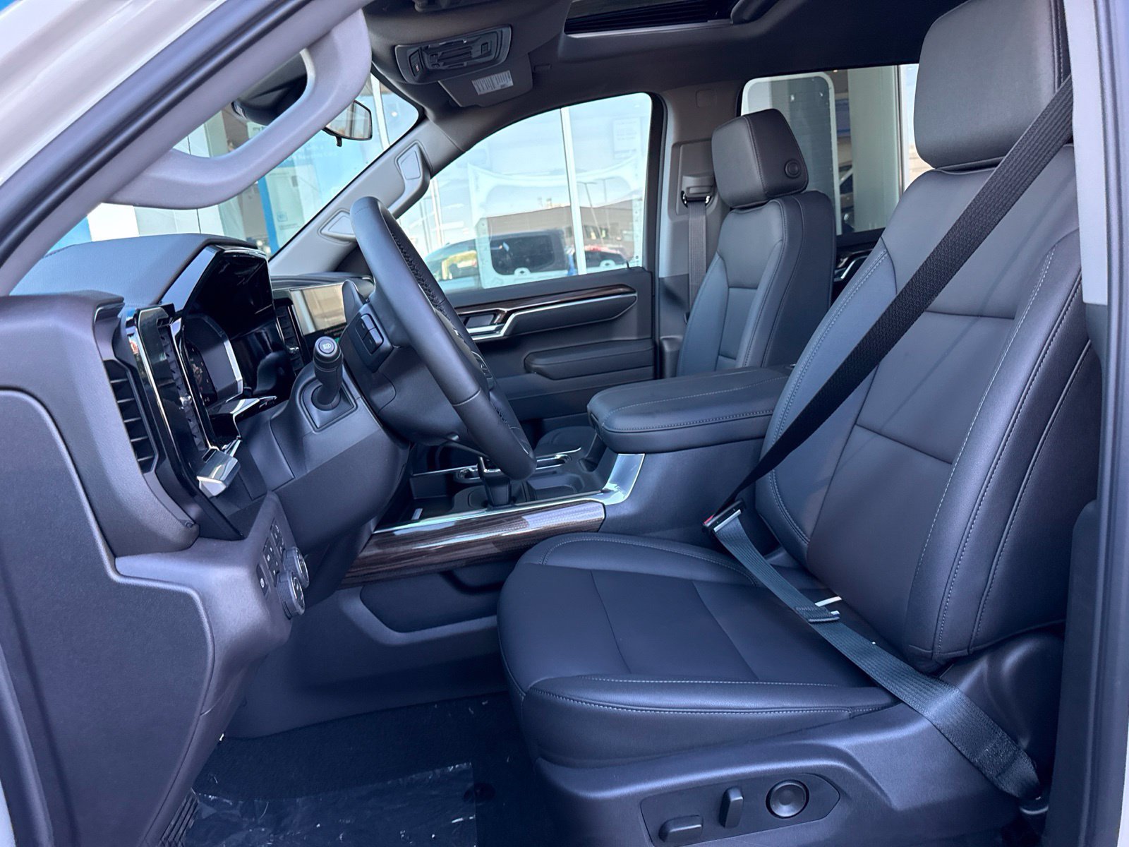 New 2026 Chevrolet Silverado 1500 RST w/ RST All Star Premium Package AWD/4WD image 16
