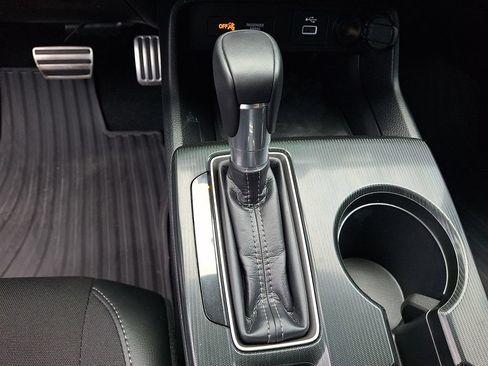 Used 2024 Honda Civic Sport image 14