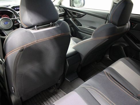 Used 2018 Subaru Crosstrek 2.0i Premium w/ Moonroof Package image 21