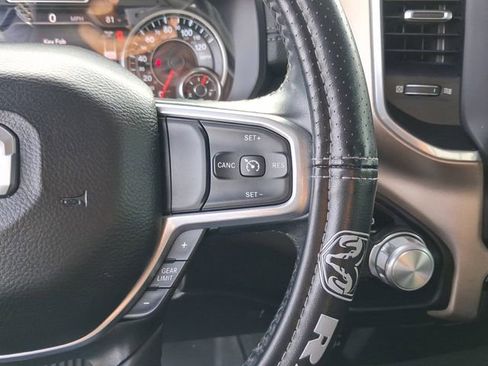 Used 2020 RAM 1500 Laramie RWD image 18