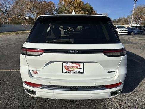 Used 2023 Jeep Grand Cherokee Overland image 7