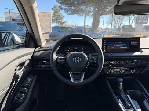 Certified 2025 Honda Accord Touring image 4