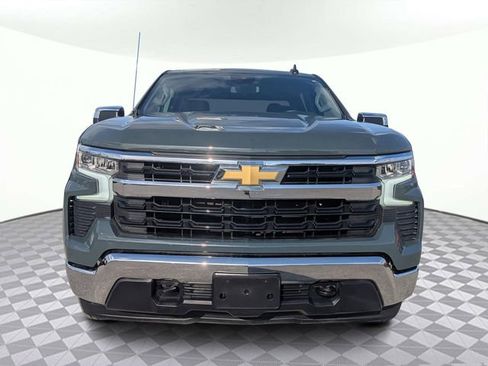 Used 2025 Chevrolet Silverado 1500 LT AWD/4WD image 9