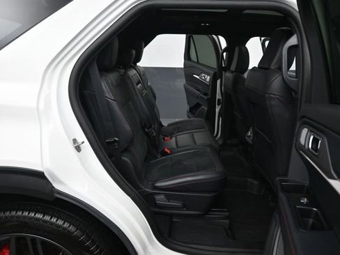 Certified 2025 Ford Explorer ST AWD/4WD image 26