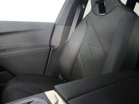 New 2026 BMW iX xDrive45 image 23