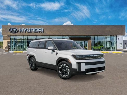 New 2026 Hyundai Santa Fe SEL FWD image 2
