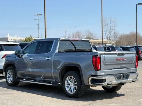 Used 2022 GMC Sierra 1500 SLT image 40
