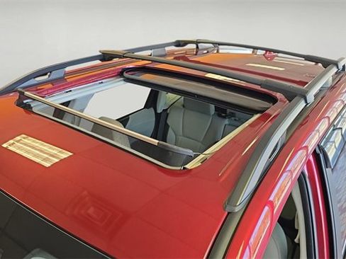 Used 2023 Subaru Forester Limited image 29