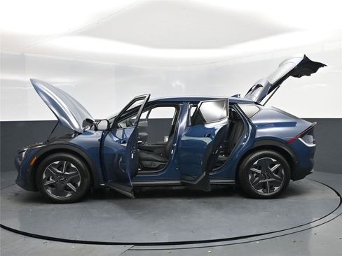 New 2025 Kia EV6 Light w/ Light LR Technology Package image 20