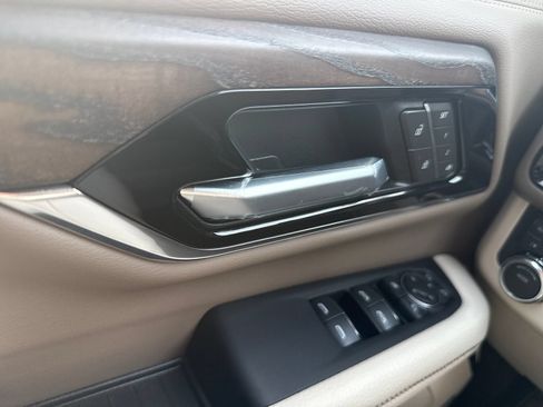 New 2026 GMC Yukon Denali AWD/4WD image 11