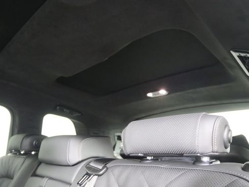 Used 2027 BMW X7 xDrive40i w/ M Sport Package AWD/4WD image 16
