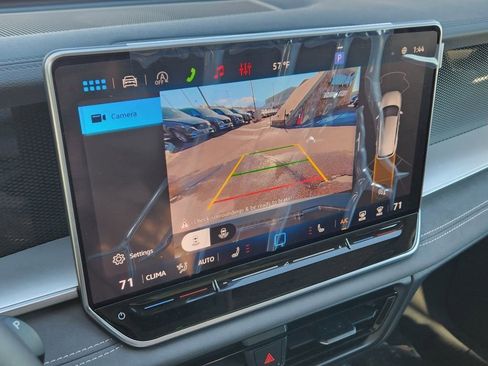 New 2026 Volkswagen Tiguan SE AWD/4WD image 9