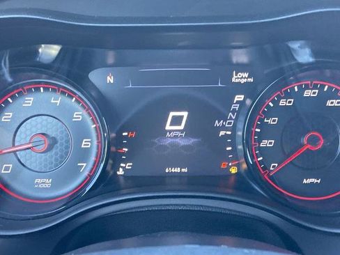 Used 2022 Dodge Charger R/T w/ Blacktop Package image 7