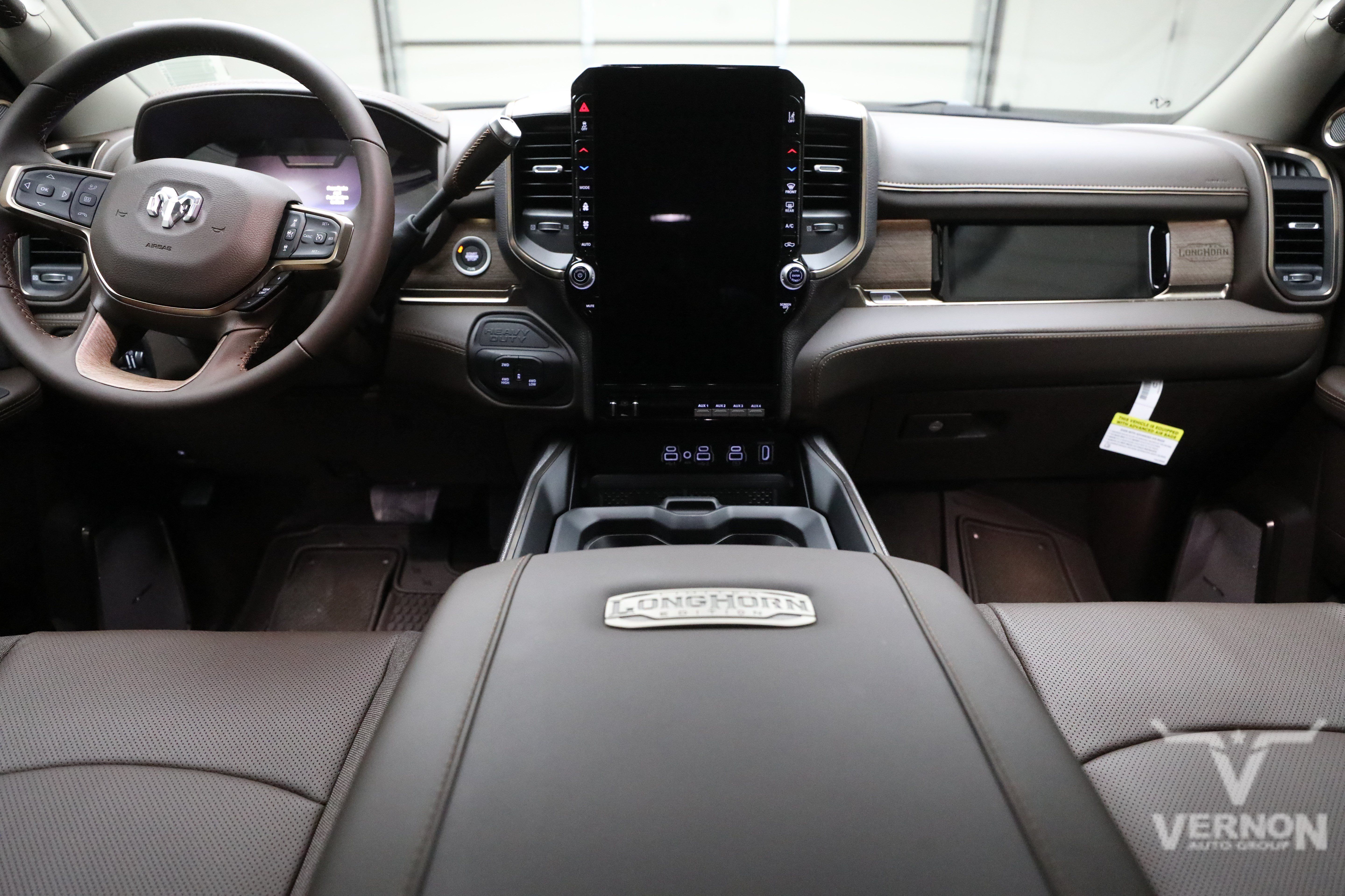 New 2027 RAM 2500 Limited AWD/4WD image 13