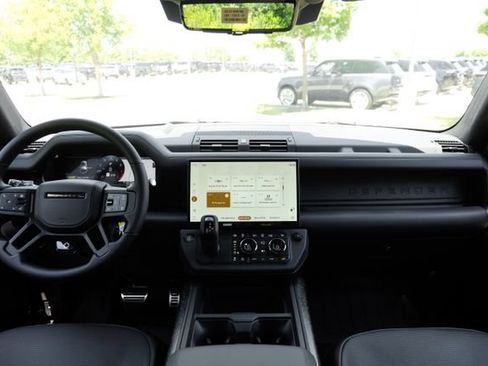 New 2026 Land Rover Defender 110 OCTA AWD/4WD image 16