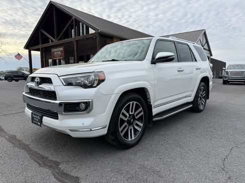 Used 2016 Toyota 4Runner Limited image 2