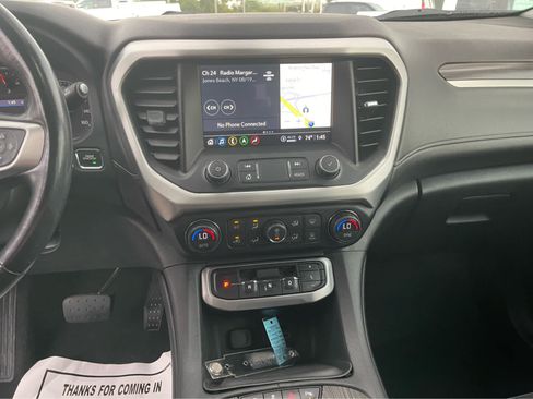 Used 2021 GMC Acadia SLT FWD image 12