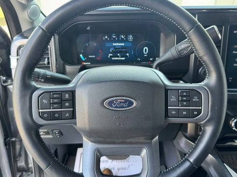 Used 2024 Ford F250 Lariat w/ Lariat Ultimate Package AWD/4WD image 25