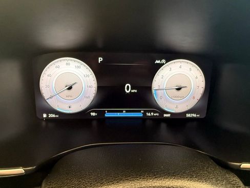 Used 2021 Hyundai Santa Fe Limited FWD image 27