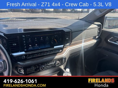 Used 2024 Chevrolet Silverado 1500 LT w/ Z71 Off-Road Package image 25