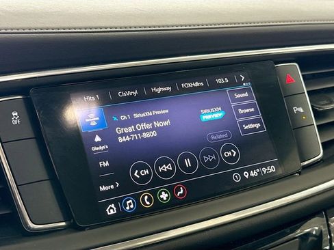 Used 2020 Buick Enclave Essence image 15